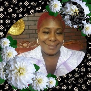 Meet your Posher, Carla